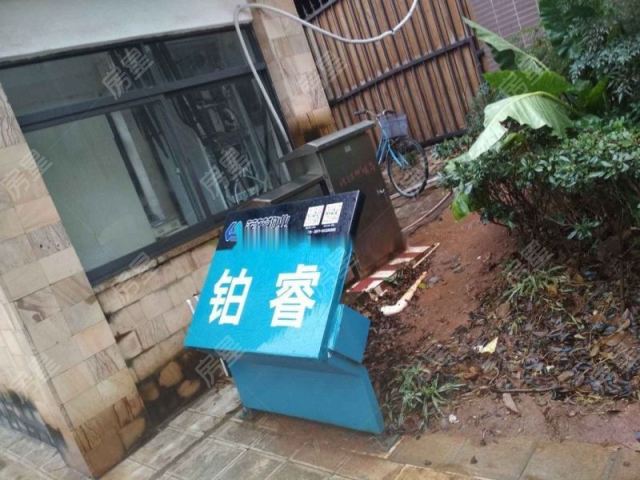 度假区中小学旁滇池卫城铂睿滇池边豪装证在手满2年荷叶小学蓬溪图片