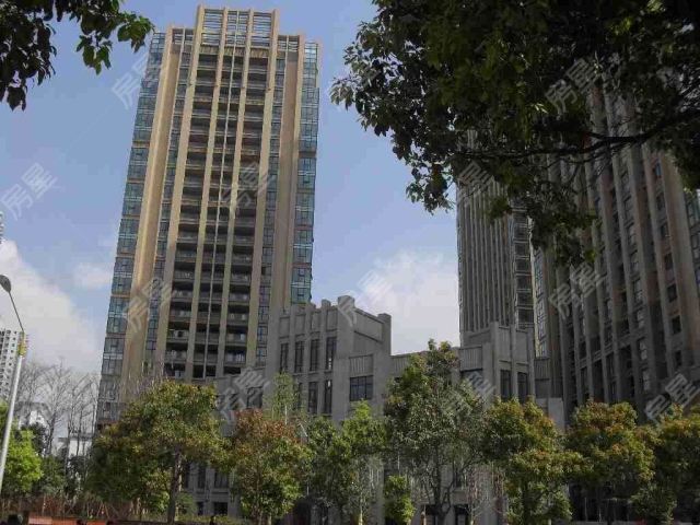 滨江俊园精装2房 75平诚售150万带车位正西看湖随时看房-昆明盘龙区