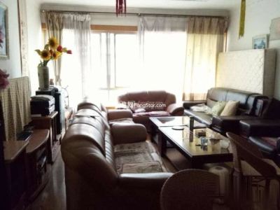 董家湾片区 东方花园 端头房 精装四室 中间楼层