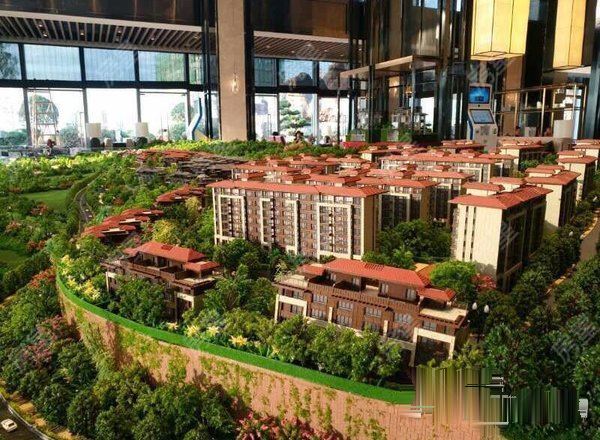 御山湖方正四室一梯两户花园洋房首付20%