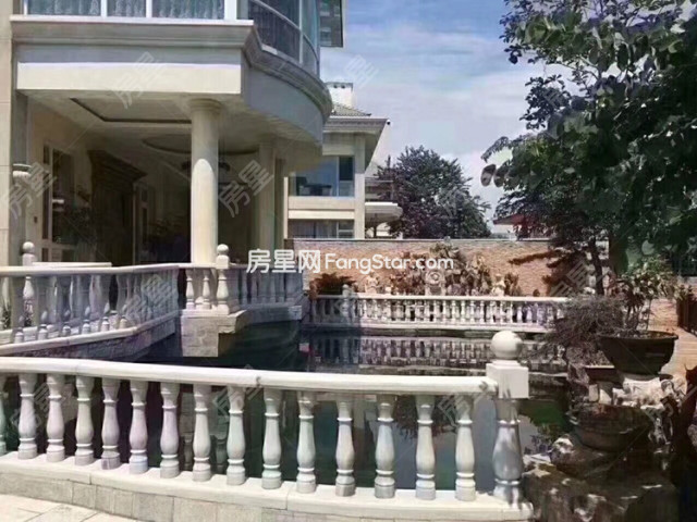 彩云水榭马可波罗豪装别墅 格局方正大气 种植