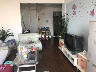 旁 美景新城 精装二室两卫 东南端头 二梯四户