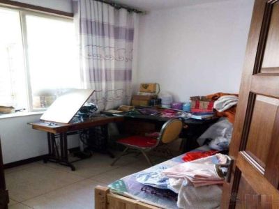 滇池路金岸春天附近天泽园 精装房公摊小小区