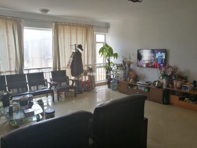 东郊路二环内-机械化公司宿舍 精准三房两厅 三