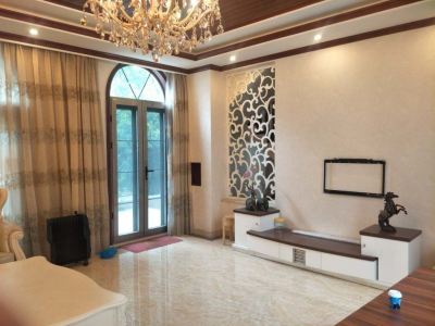 滇池卫城旁 东岸紫园 带车库 全明地下室 诚心