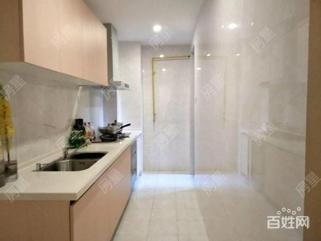 保利大家游泳池 口精装房 零公摊南北通透 可公