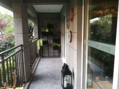 万科翡翠 精装三房 明厨明卫 配套成熟采光好 南