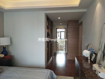 地铁口 花田国际度假区 经典3房 小洋房 一梯两