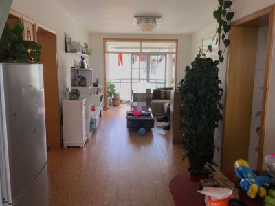 急卖北辰地铁口 带20平米阁楼 南北通透 精装修