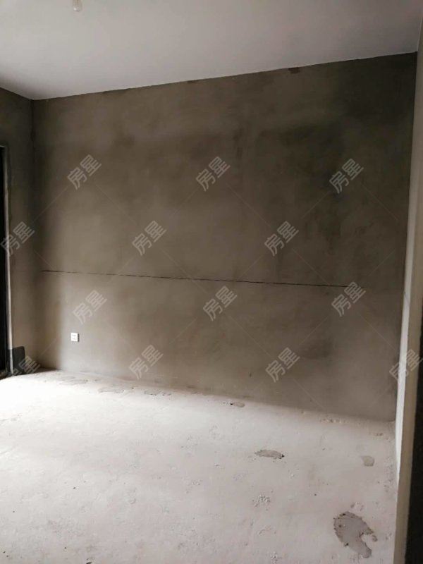 恒大云报 毛坯3房2卫 宽敞明亮 政策在变 服务