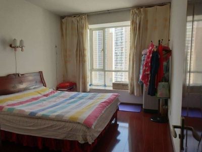 朗悦湾旁 银河星辰花园一梯两户三房 小高层通