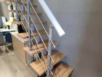 龙泉路家乐福对面 实力壹方城 精装2房 满2年