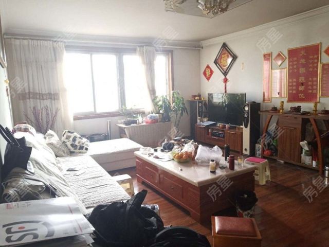 梁源三期标准三室两厅双卫证上面积115平方南