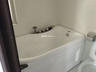 城 玫瑰湾 精装四房 品质小区 小区环境好居家