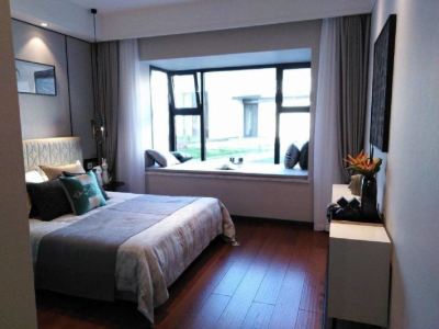 巫家坝CBD 地铁梁家河站 精装四房中南云镜 一梯一户