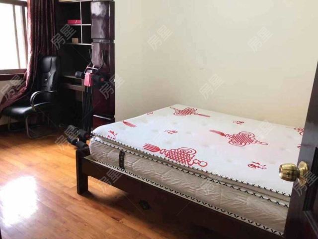 官南大道怡园小区精装三居室实际面积80平米