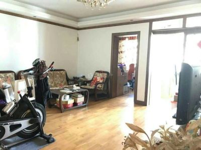 滇池路南亚地铁旁 正和小区 85万精装买4房 店