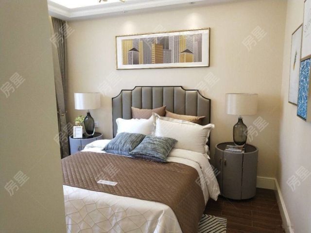 北市区地铁口中梁首 府两梯两户电梯板楼 带公