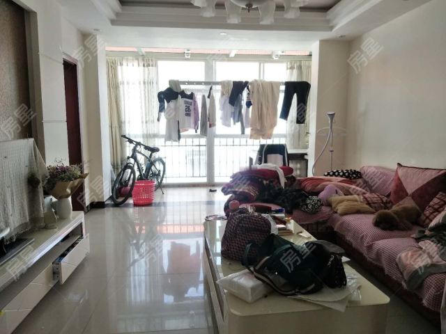 滇池路地 铁口 板式电梯房 90平米阁楼 急售 绿