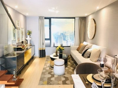 地铁口 精装跃层LOFT 39至70平 拎包入住 和悦