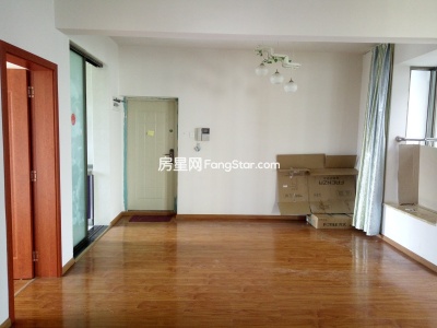 呈贡春融街地铁口 惠兰园 精装大四房 送家具家