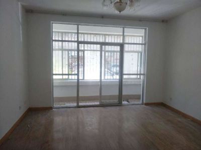 站金洲湾 精装2房 72平米南北向证齐无税 90万