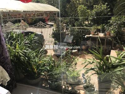 华龙人家 一楼带80平米花园可停车 南北通透 小