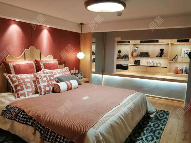 呈贡双地铁口远洋新干线LOFT公寓低公摊总价