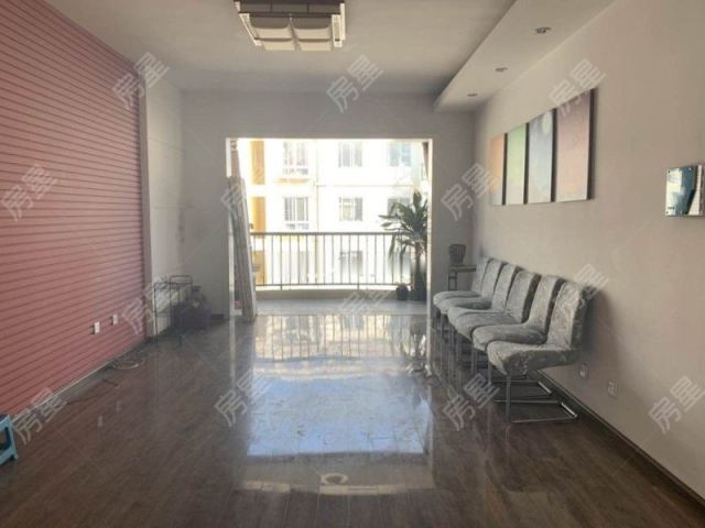 世博园地铁 人与自然 精装大2房 一梯二房户 零