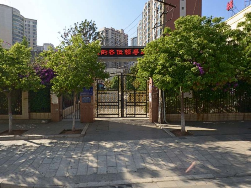 龍翔小學一二一校區(qū)圖片