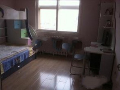 8室3廳2陽臺 金康園