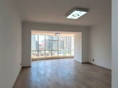 1室1廳1陽臺(tái) 集大廣場(chǎng)