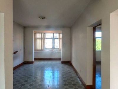 3室2廳1陽(yáng)臺(tái) 西華小區(qū)秋韻里