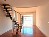 3室2廳2陽臺(tái) 江東花園四季園客廳