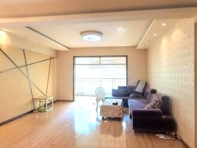 4室2廳2陽臺 春之城