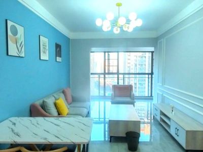 3室2廳1陽臺 潤城八區(qū)