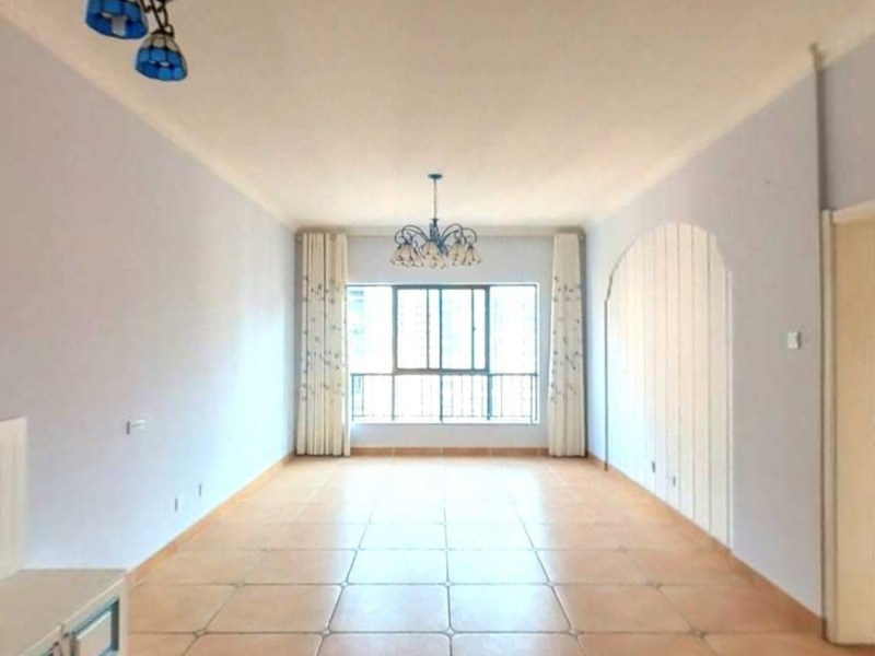 2室2廳1陽臺 實力壹方城客廳