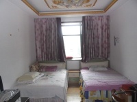 6室3廳3陽(yáng)臺(tái) 世界花苑臥室