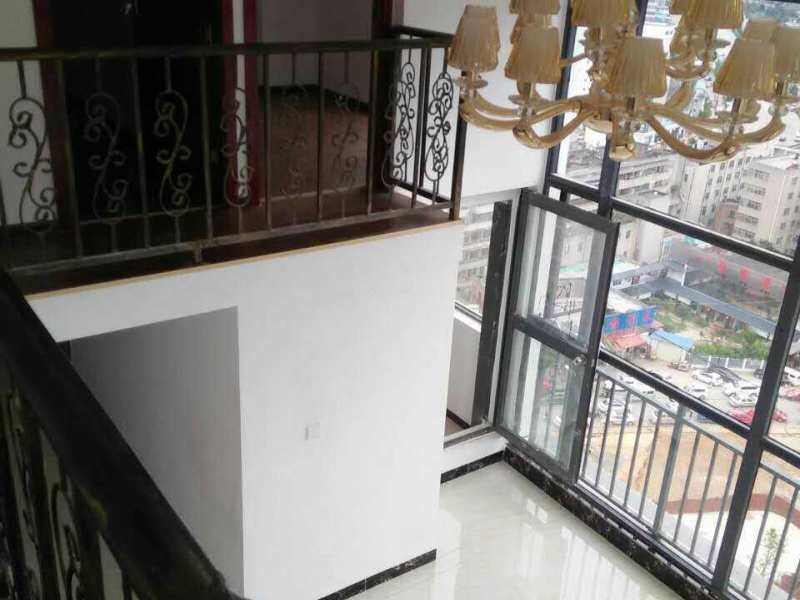 3室2廳 西城時(shí)代A3地塊錦繡苑公寓臥室