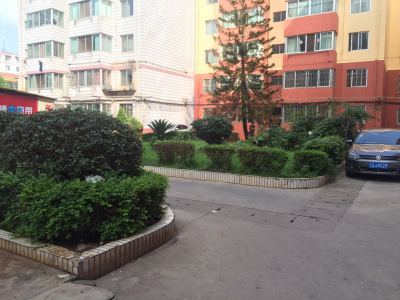 2室2廳1陽臺 南苑小區(qū)金樂園