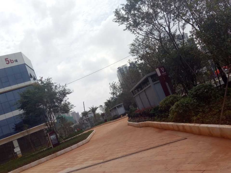 3室2廳 西城時(shí)代A3地塊錦繡苑公寓自家花園