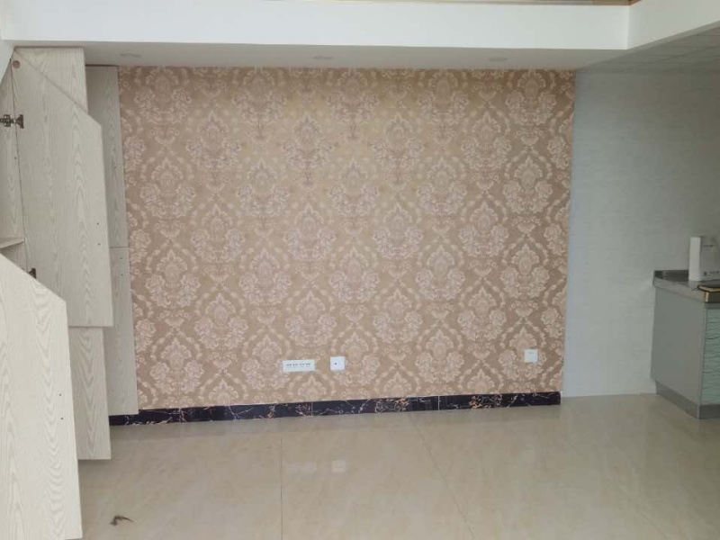 3室2廳 西城時(shí)代A3地塊錦繡苑公寓客廳