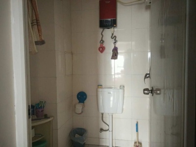 4室2廳2陽臺 天驕北麓北區(qū)