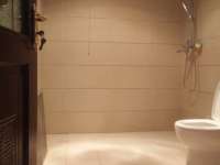 3室2廳1陽臺(tái) 中環(huán)金界衛(wèi)生間