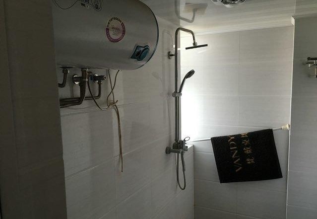 2室2廳1陽臺 候谷花園衛(wèi)生間