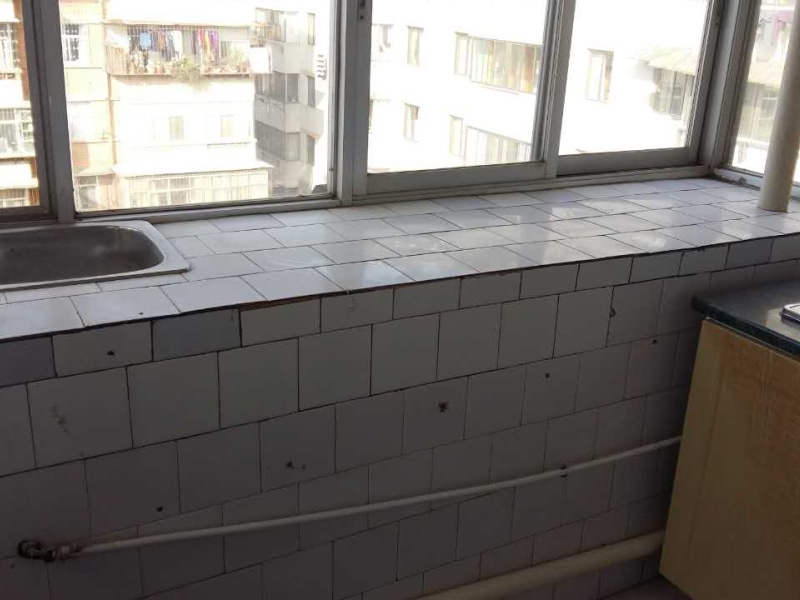 1室2廳2陽(yáng)臺(tái) 云大東二院家屬區(qū)廚房