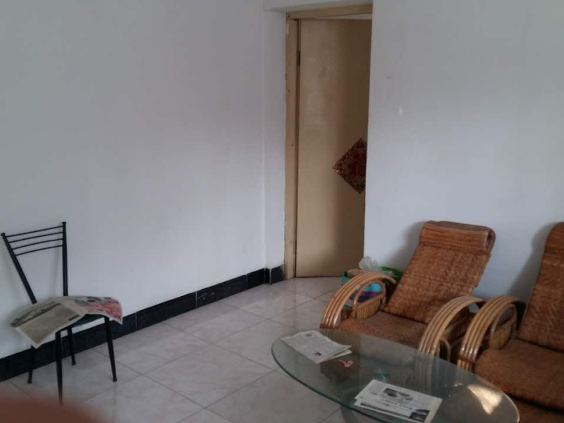 1室2廳2陽(yáng)臺(tái) 云大東二院家屬區(qū)客廳