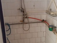 1室2廳2陽(yáng)臺(tái) 云大東二院家屬區(qū)衛(wèi)生間