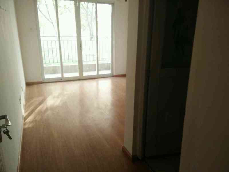 3室2廳2陽(yáng)臺(tái) 世紀(jì)城嵐春苑臥室