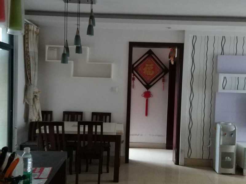 3室2廳1陽臺 云安尚品餐廳